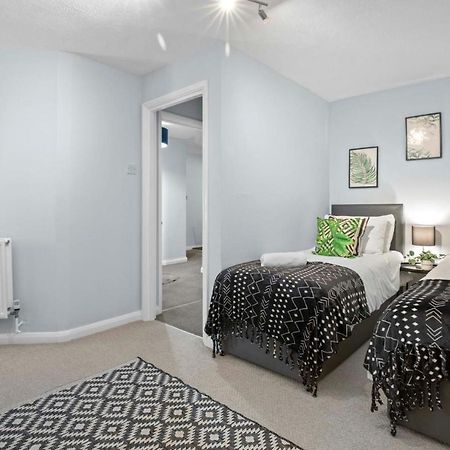 Hampton Hideaway By My Getaways Apartment Brighton ภายนอก รูปภาพ